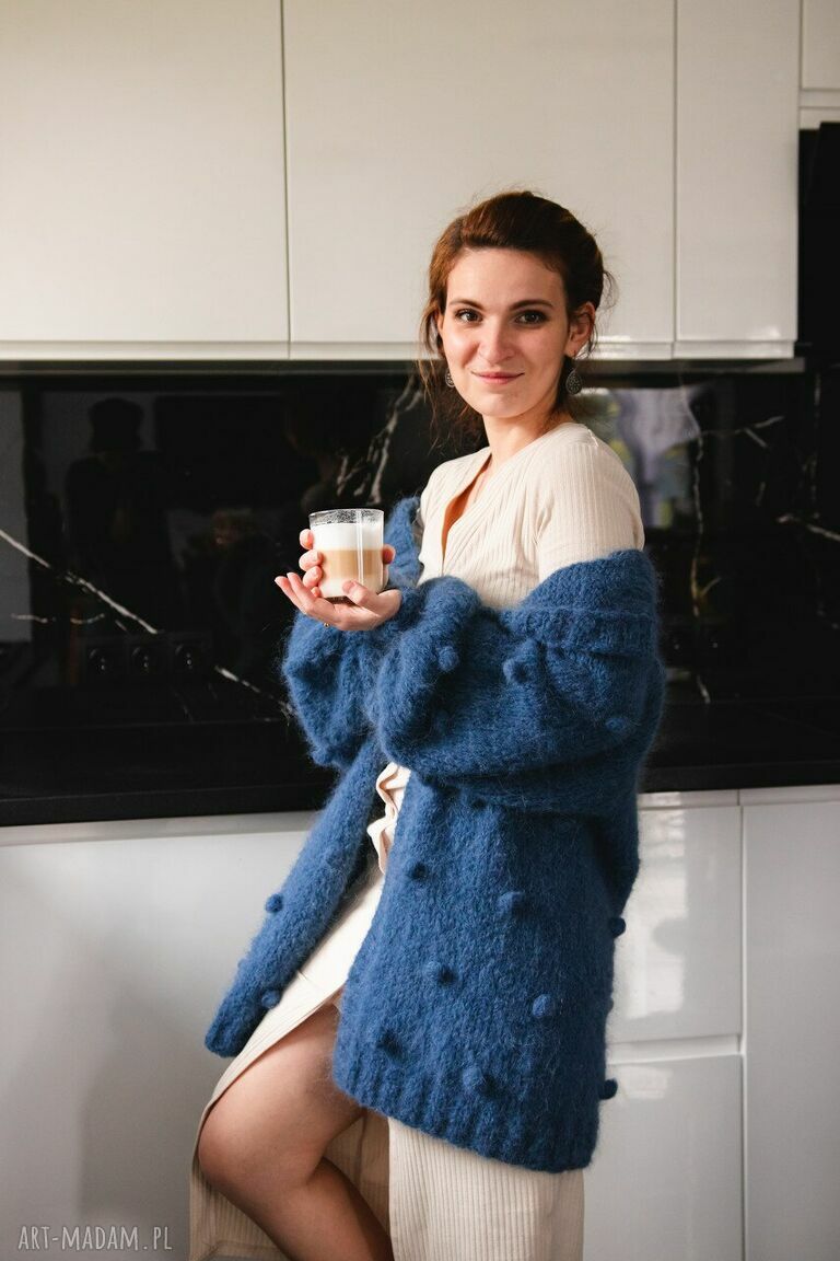 niebieski-kardigan-686ghz-1.jpg